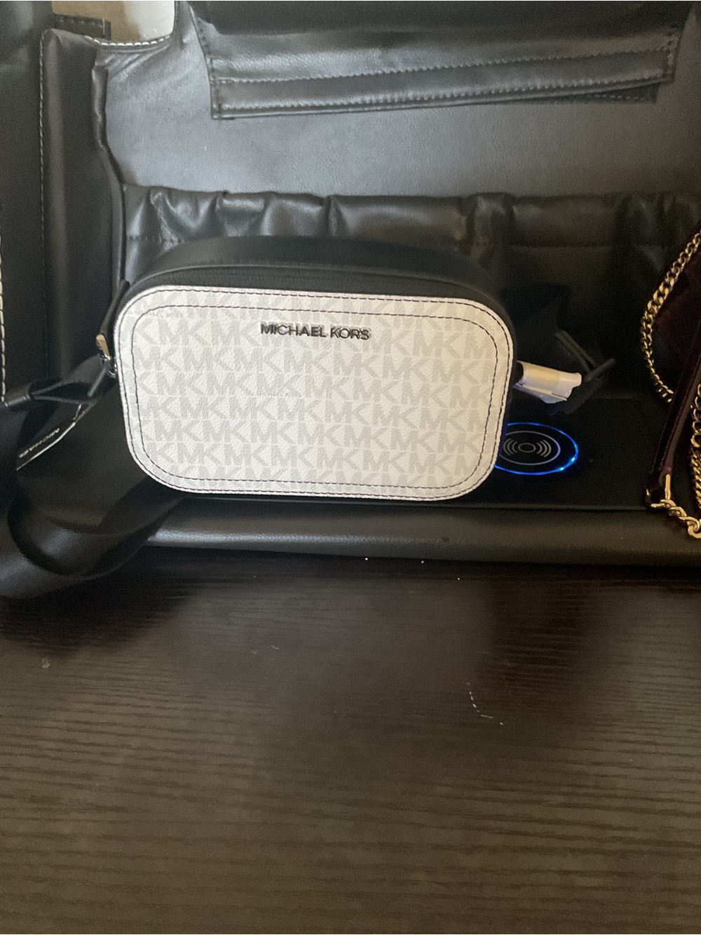 Micheal kors men crossbody bag